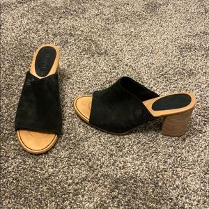 Slide-on Black Chunky Heels
